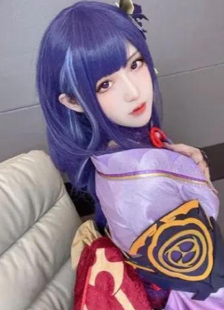 超人气主播腐团儿《原神》雷电将军COSPLAY引爆全网，绝美演绎“奶香一刀”